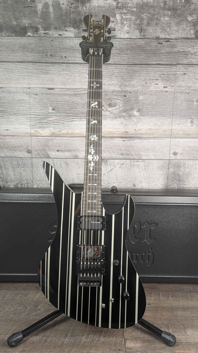 Schecter Signature Synyster Gates Custom-S Sustainiac  w/Schecter Molded Case - Used
