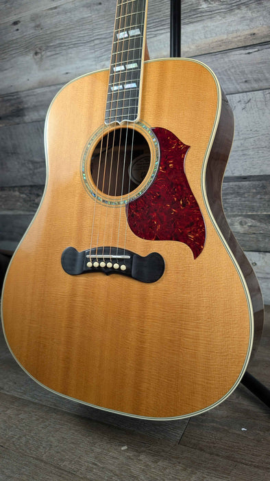 Gibson Songwriter Deluxe w/Hardshell Case, Antique Natural - Used