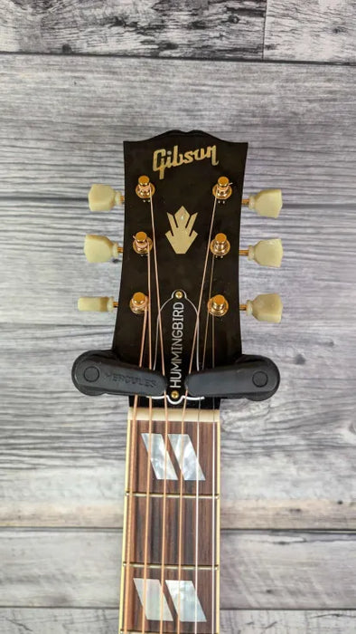 Gibson Hummingbird w/Hardshell Case, Heritage Cherry Sunburst- Used