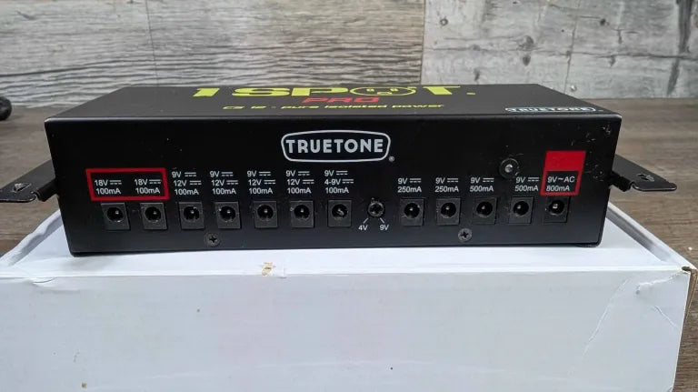 TrueTone CS12 Pure Isolated Power Brick - 12 outputs, 5 voltage options - Used