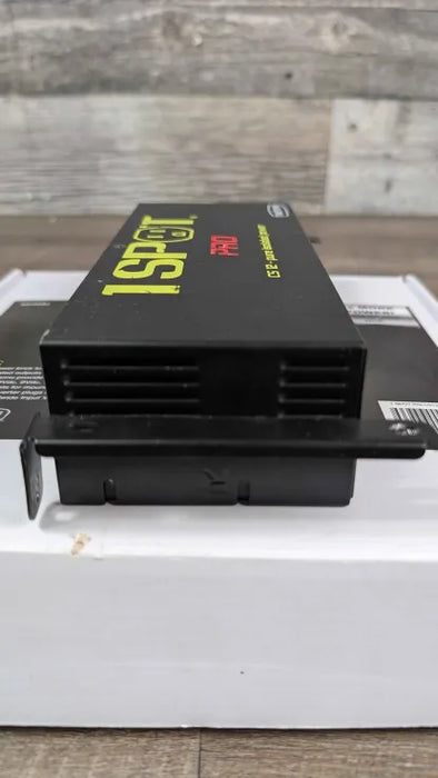 TrueTone CS12 Pure Isolated Power Brick - 12 outputs, 5 voltage options - Used