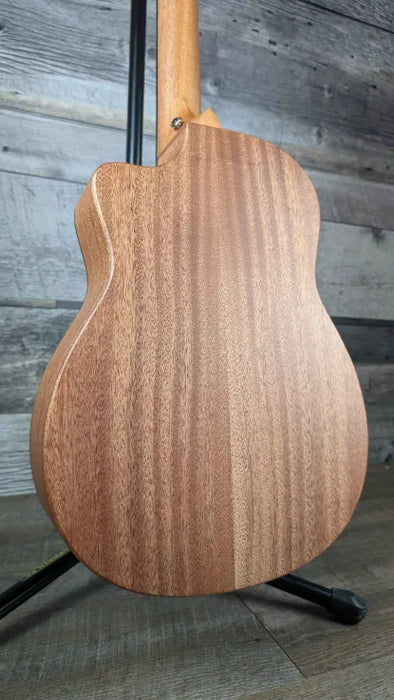 Furch Pioneer CM w/LR Baggs & Gigbag - B-Stock