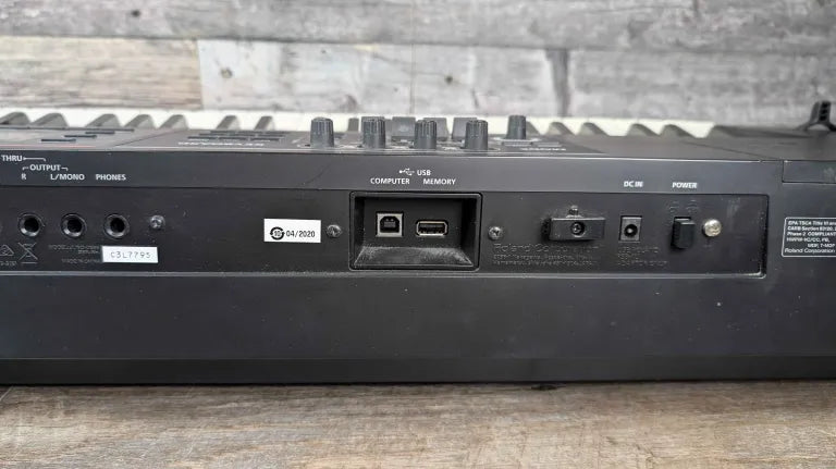 Roland Juno-DS88 88-Key Synthesizer w/Sustain Pedal DP-10 Used