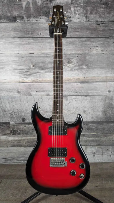 Takamine GX200 Electric Guitar w/Hardshell Case - Used
