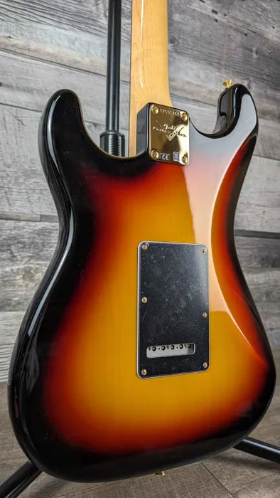 Fender Custom Shop Stevie Ray Vaughan Signature Stratocaster NOS, Rosewood Fingerboard, 3-Color Sunburst