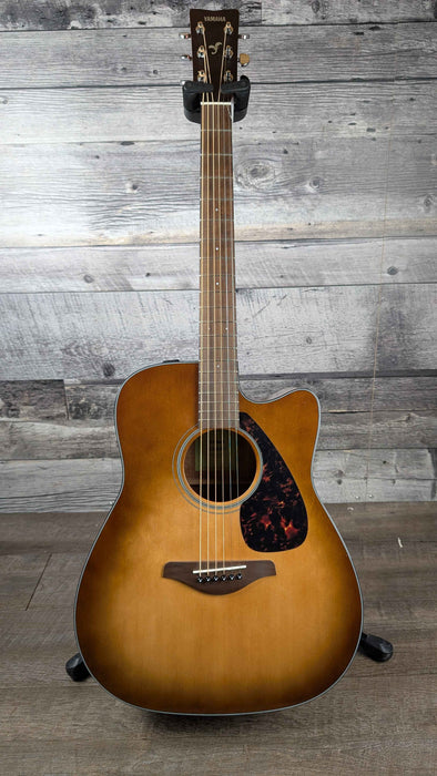 Yamaha FGX800C w//Hardshell Case, Sand Burst - Used