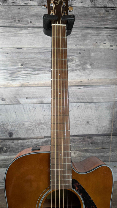 Yamaha FGX800C w//Hardshell Case, Sand Burst - Used