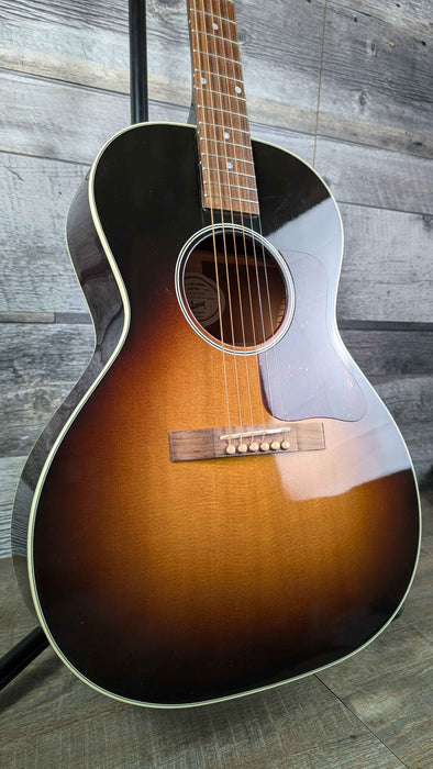 Gibson L-00 utilisation standard avec étui rigide