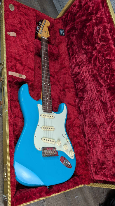 Fender American Professional II Stratocaster, Rosewood Fingerboard - Miami Blue - Used