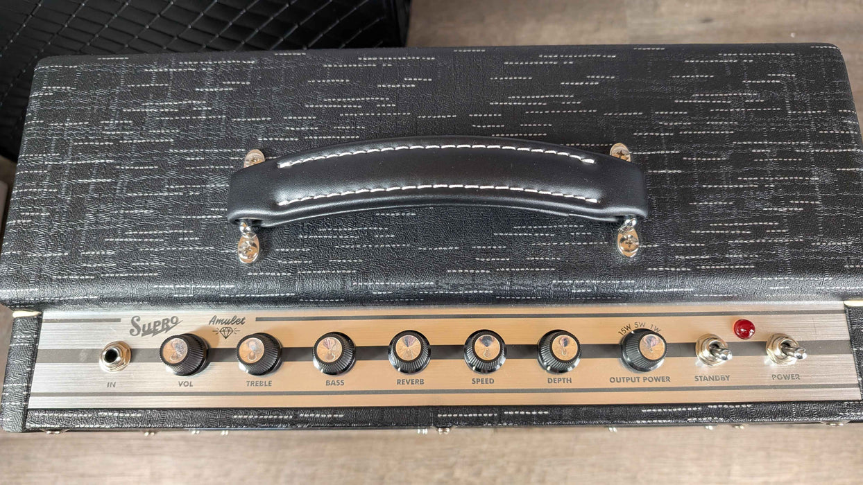 Amplificateur amulette Supro 1612RT avec couvercle et pédale