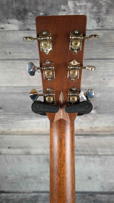 Martin Acoustic Guitar, HD-28 w/Molded Hardshell Case - Demo