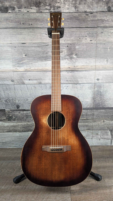 Martin Acoustic Guitar, 000-16 Rosewood StreetMaster w/Softshell - Demo
