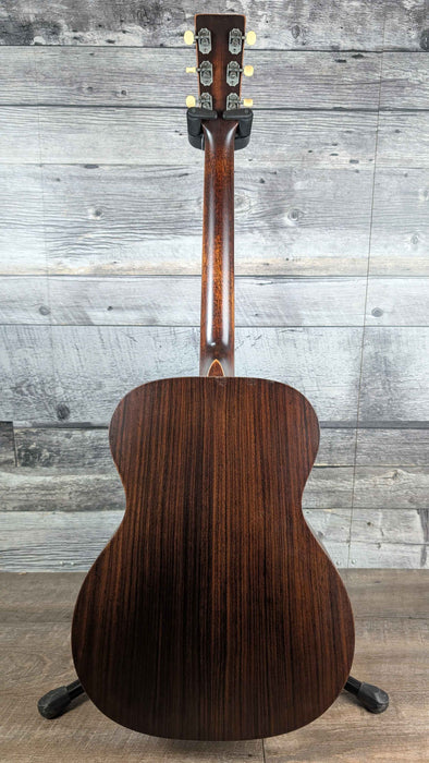 Martin Acoustic Guitar, 000-16 Rosewood StreetMaster w/Softshell - Demo