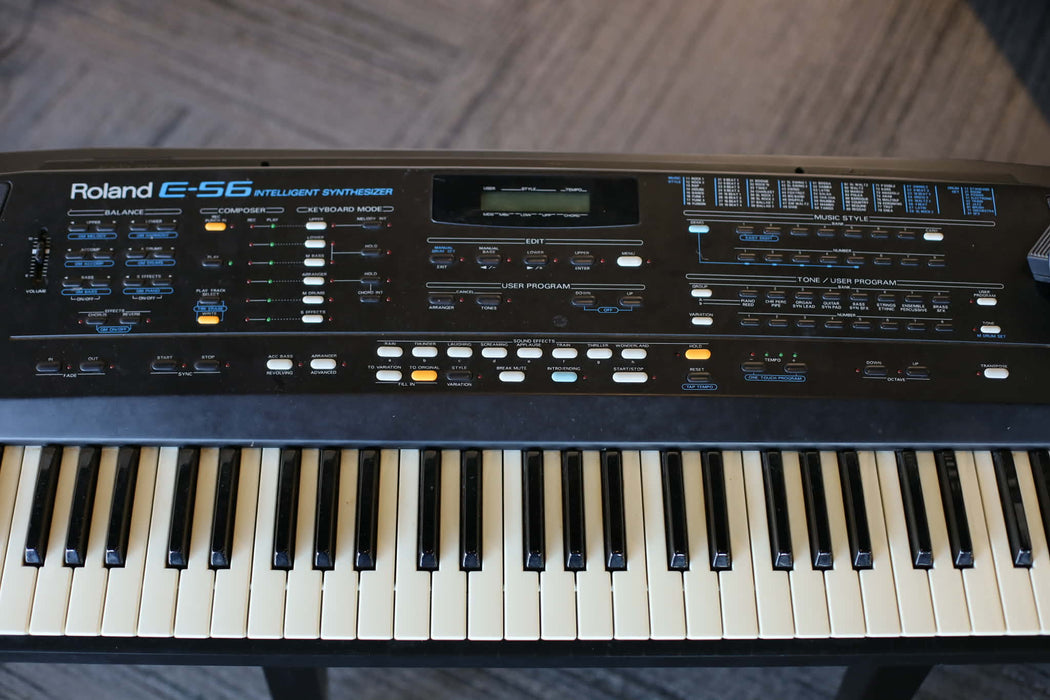 Roland E-56 Intelligent Synthesizer Black 61-key - Used