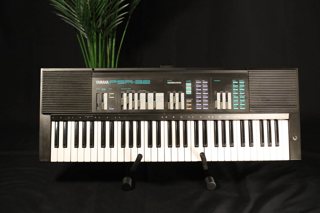 Yamaha PSR-32 - Used