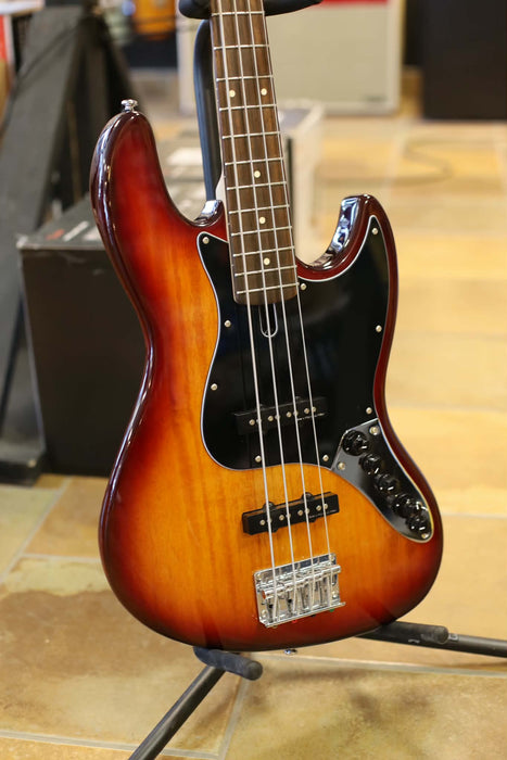 Sire Marcus Miller V3 4-String 2nd Generation, Tobacco Sunburst - Used