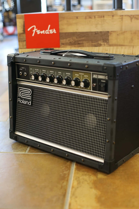 Roland JC-22 Jazz Chorus Guitar Amplifier - Used