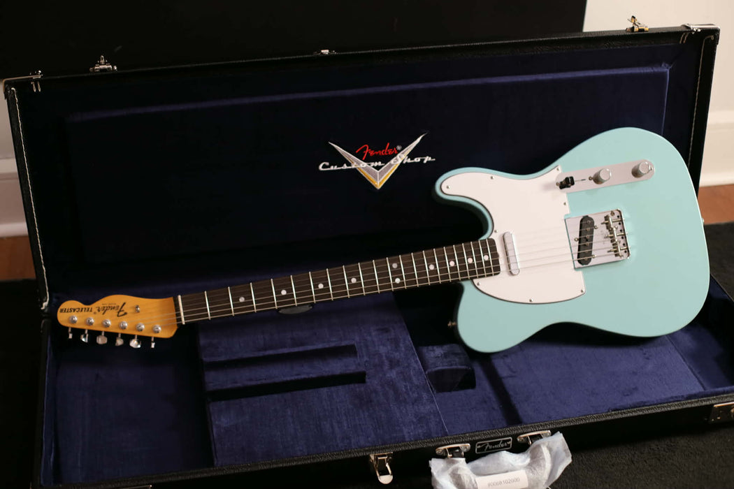 Fender Custom Shop 1968 Telecaster Closet Classic, Super Aged Daphne Blue
