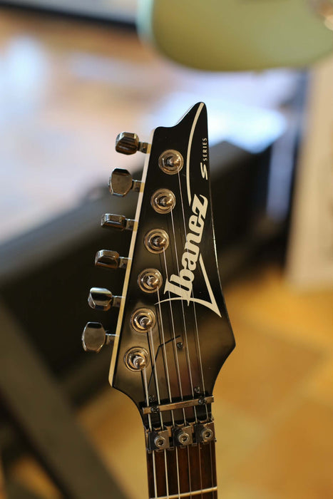 Ibanez S470 Standard, Black - Used