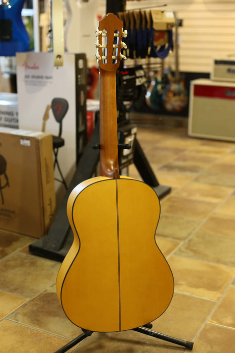 Yamaha CG182SF Nylon String Flamenco Guitar - Used