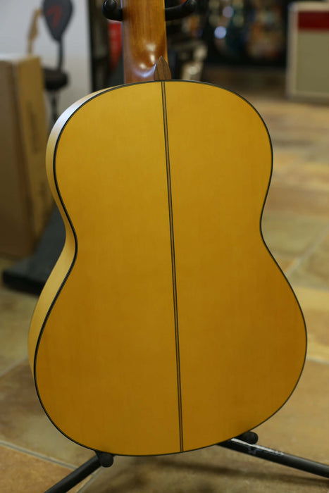Yamaha CG182SF Nylon String Flamenco Guitar - Used