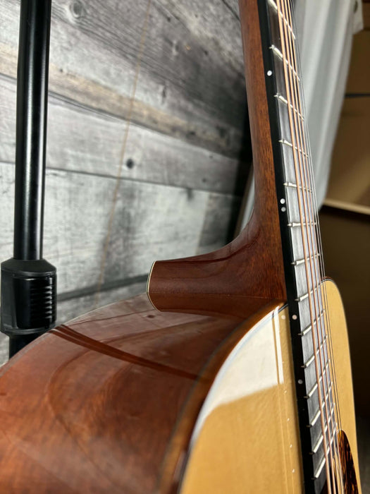 Boucher Richard Bennett Signature w/Original Case - Used