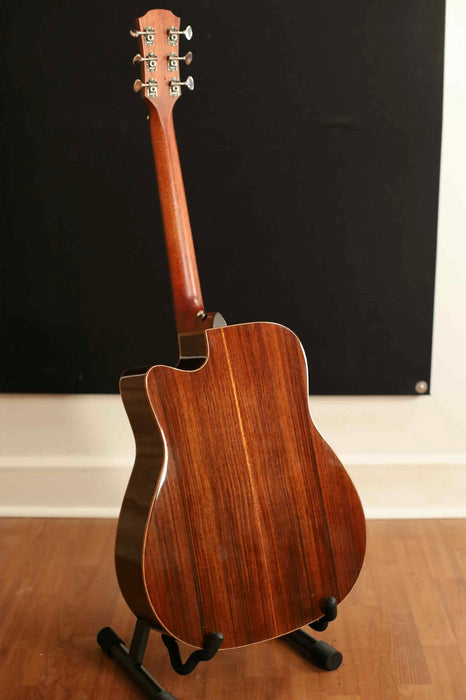 Yamaha A5R ARE Spruce/Rosewood Acoustic/Electric w/case - Demo