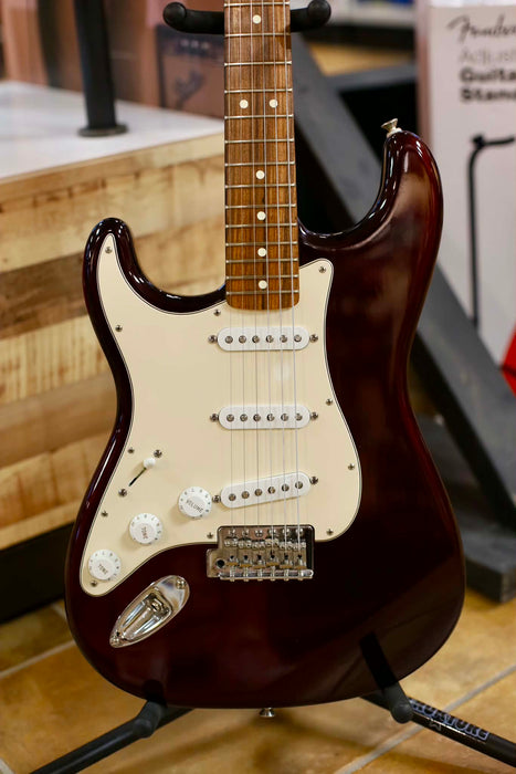 Fender Standard Stratocaster Left-Handed w/Hardshell Case, Redwine - Used