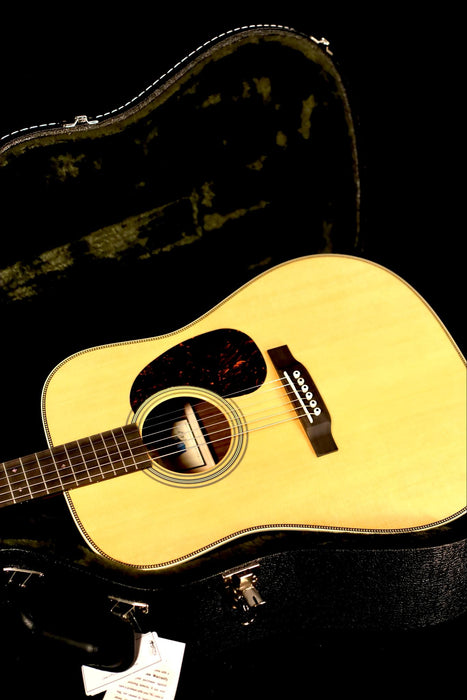Martin Acoustic Guitar, D-28 Billy Strings, w/Hardshell Case