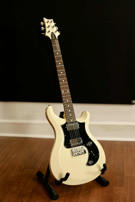 PRS S2 Standard 24 - Antic White W/Gigbag - Used