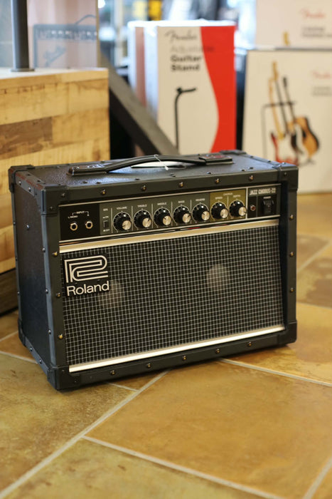 Roland JC-22 Jazz Chorus Guitar Amplifier - Used