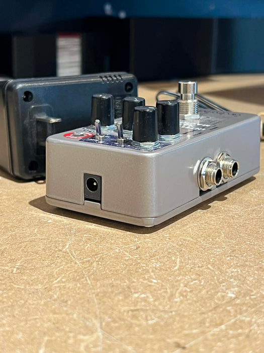 Electro-Harmonix Intelligent Harmony Machine - Used