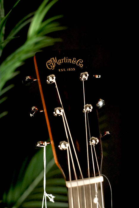 Martin Acoustic Guitar, 00L Oliver w/Softshell