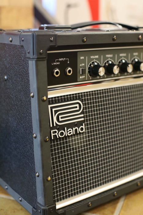 Roland JC-22 Jazz Chorus Guitar Amplifier - Used