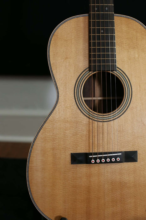 Martin Acoustic Guitar, 0012-28 Modern Deluxe w/Hardshell Case - Demo