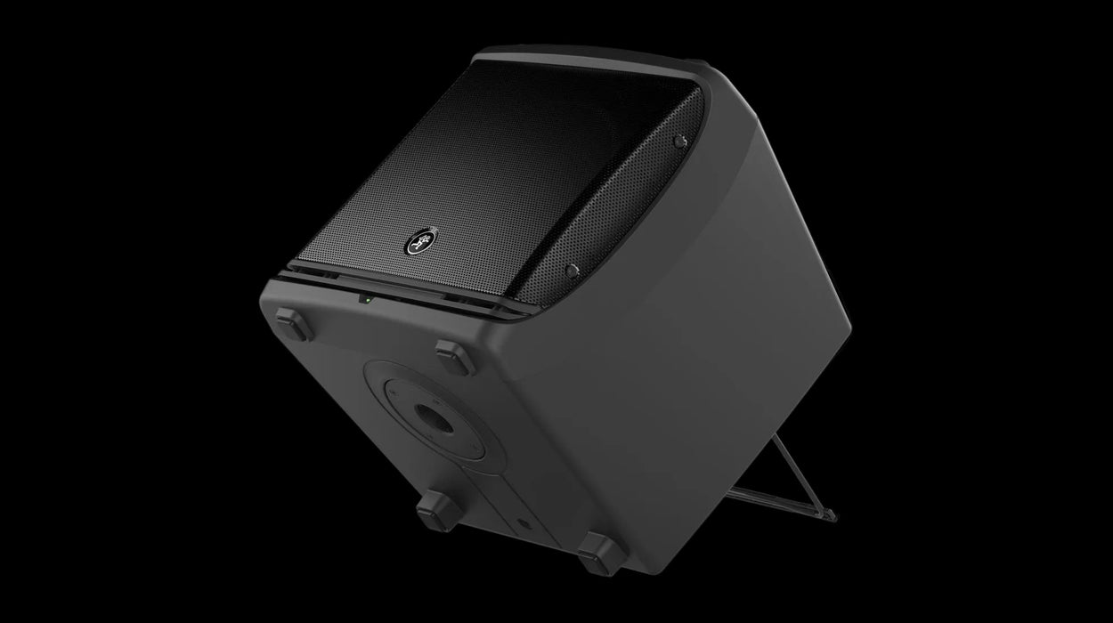 Mackie 2000W Powered Loudspeaker, 12"