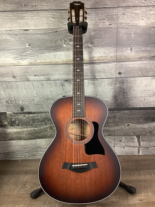 Taylor 322e 12-Fret Grand Concert Acoustic-Electric Guitar w/V-Class Bracing - Used