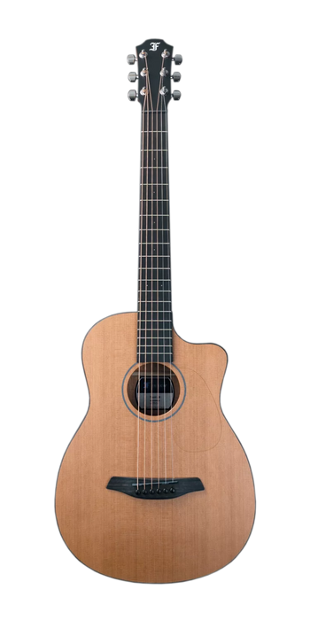 Furch Pioneer-CM Short Scale Guitar w/Gigbag