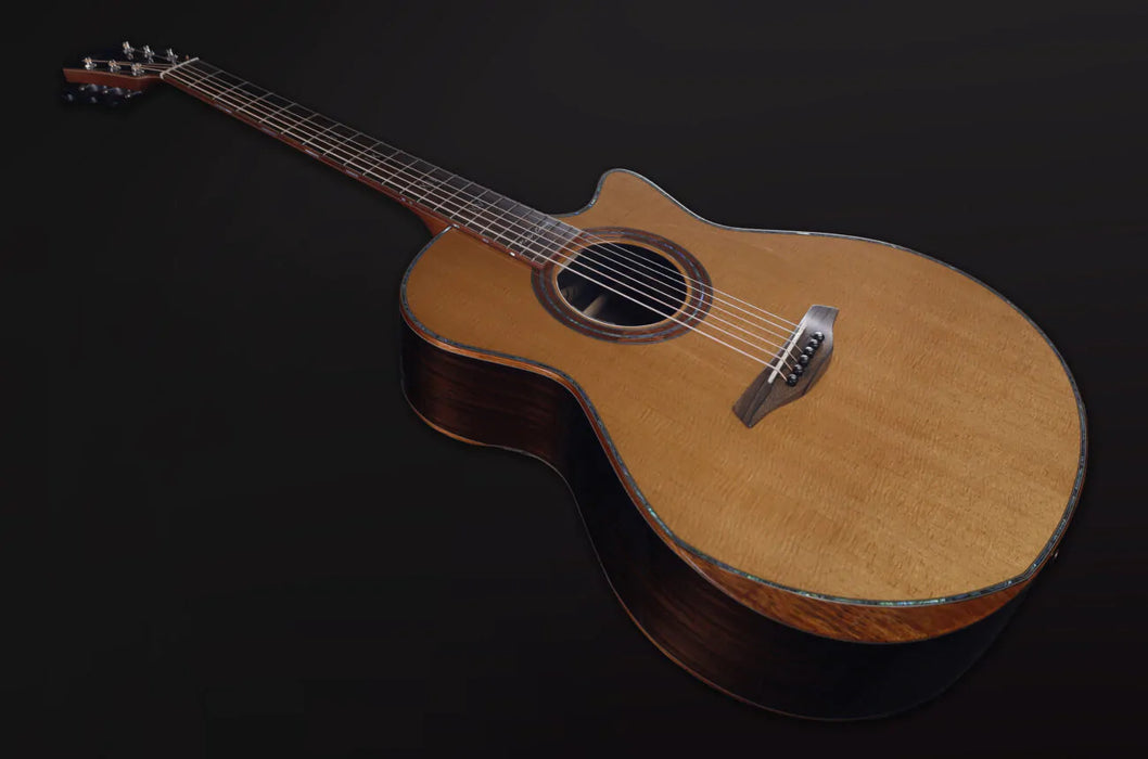Furch Red GC-TR a Grand Auditorium (Cutaway) Acoustic Guitar w/Hardshell Case