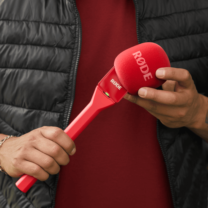 Rode Interview GO Handheld Adaptor for Wireless GO, Red