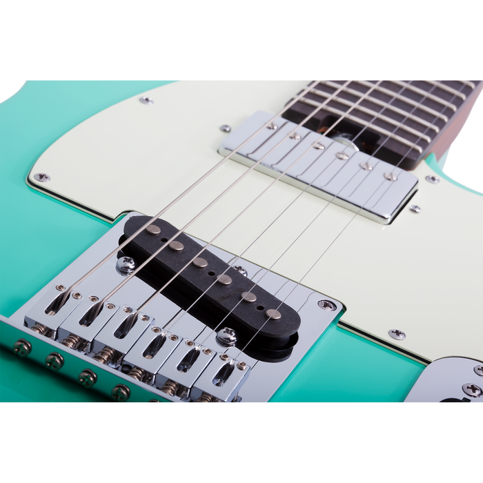 Schecter Nick Johnston Pt-Usa "Wembley" Teal Met w/Case