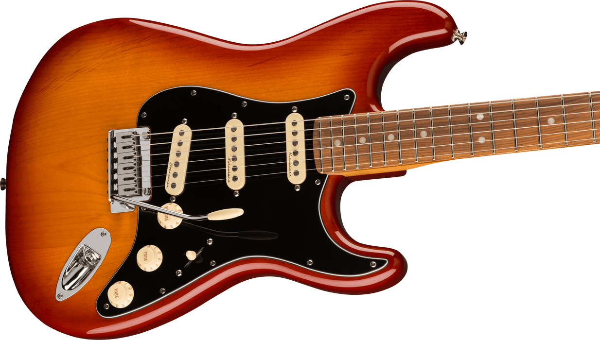 Fender Player Plus Stratocaster, Pau Ferro Fingerboard - Sienna Sunburst