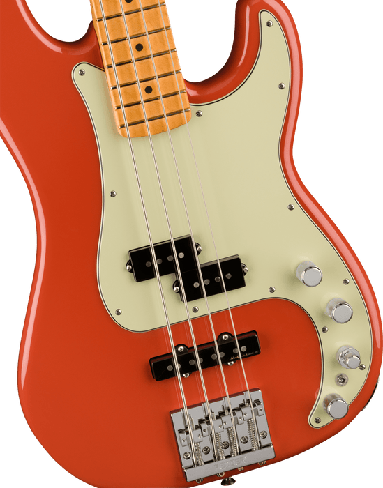 Fender Player Plus Precision Bass, Maple Fingerboard - Fiesta Red