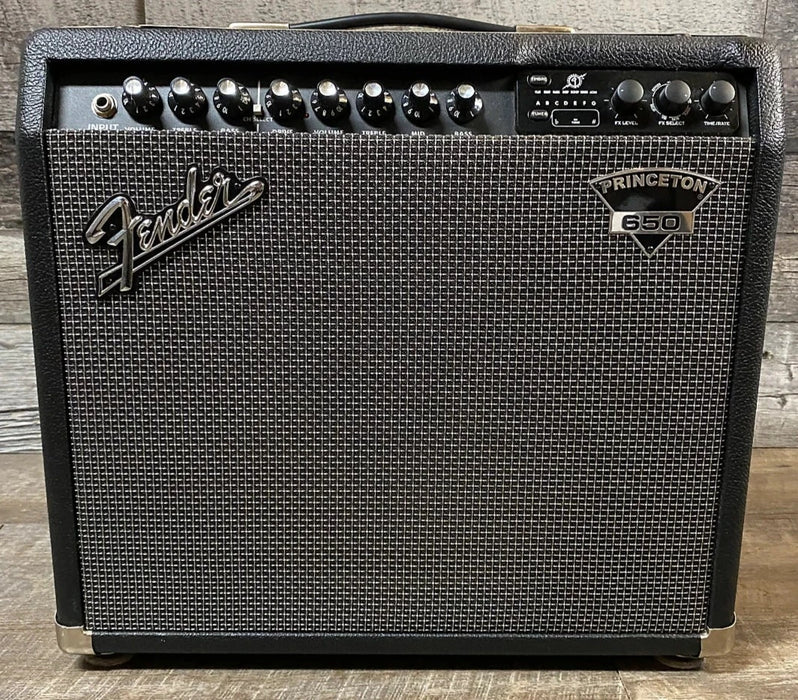 Fender Princeton 650 2-Channel 65W Guitar Combo Amplifier - Used