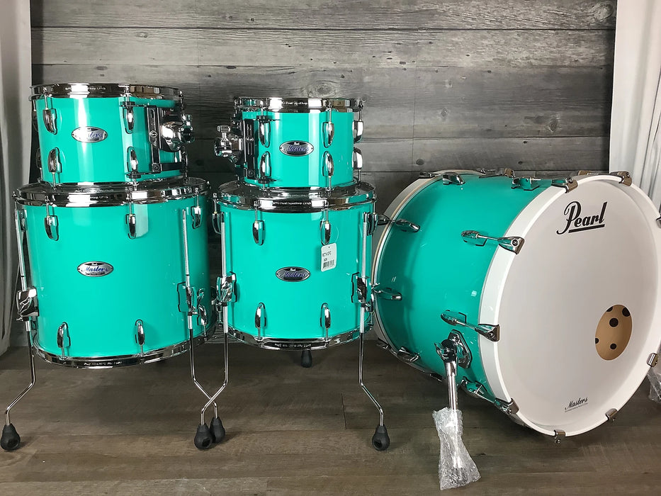 Pearl Limited Masters Maple Complete 4-Pc Kit - 22/10/12/16